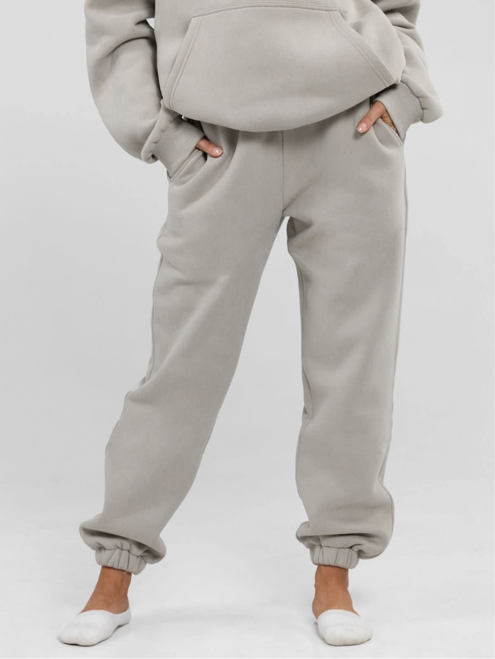 Comfrt Travel Essentials Sweatpants Joggers Stone